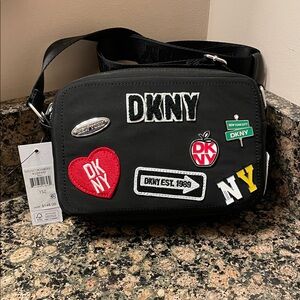 DKNY New York Black Crossbody NWT Retail 148.00